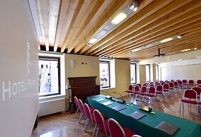 Hotel Ferrara