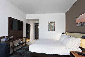 Hampton by Hilton Toulouse Airport