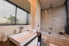 Luxury Suites by Notaly Ariel