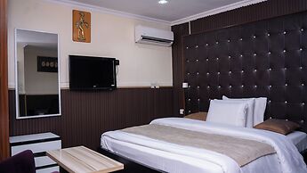 Sese Cottage