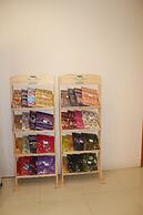 Law Ka Thit Sar Hotel - Hostel