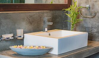 Ayur Ayur Ayurveda Retreat