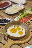 Lavantali Konak- Taşev Otel ve Restoran