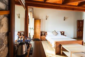 Lavantali Konak- Taşev Otel ve Restoran