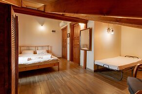 Lavantali Konak- Taşev Otel ve Restoran