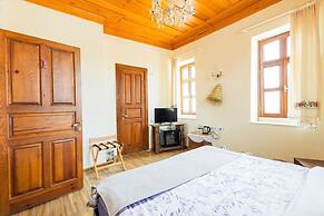 Lavantali Konak- Taşev Otel ve Restoran