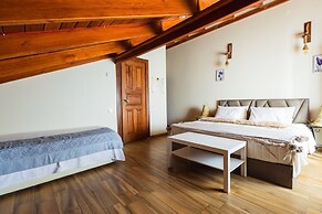 Lavantali Konak- Taşev Otel ve Restoran