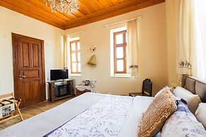 Lavantali Konak- Taşev Otel ve Restoran