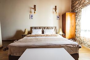 Lavantali Konak- Taşev Otel ve Restoran