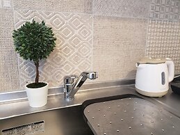 C6 Haneda Maison Philippe Omori 603