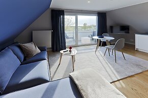 Astra Maris Apartments