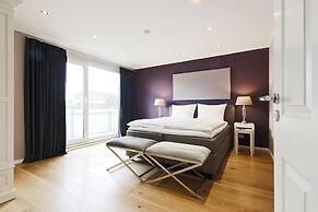 Astra Maris Apartments