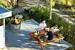 Astra Maris Apartments