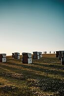 Astra Maris Apartments