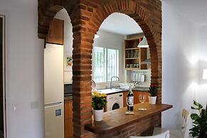 Rootop Villa - Chalet en Cabo Pino con vistas al mar, jardines y pisci