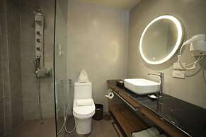 SureStay Plus Hotel by Best Western AC LUXE Angeles City