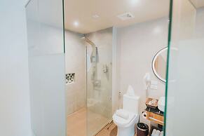 SureStay Plus Hotel by Best Western AC LUXE Angeles City