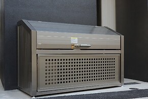 C4 Haneda Maison Philippe Omori 403