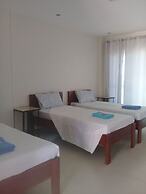 D&B Bluestar Beach Resort