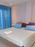 D&B Bluestar Beach Resort