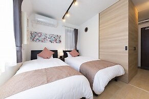 C5 Maison Philippe Shitaya 503