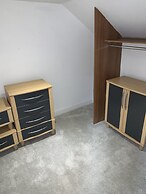 Village Tavern Apartment