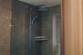 Sally Port City Pads