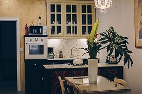 Sally Port City Pads