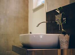 Sally Port City Pads