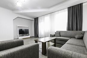Apartment on Chikobava str.