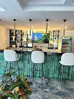 Mogons Exclusive Hotel