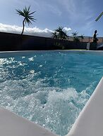 Valtisya House Pool & Airport