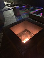 Valtisya House Pool & Airport