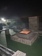 Valtisya House Pool & Airport