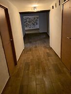 Valtisya House Pool & Airport