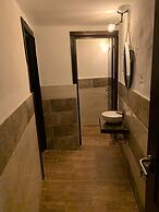 Valtisya House Pool & Airport