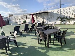 Valtisya House Pool & Airport