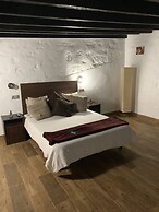 Valtisya House Pool & Airport