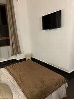 Valtisya House Pool & Airport