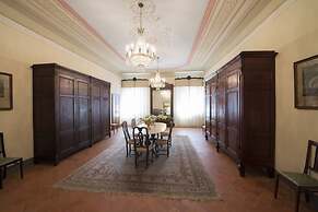 Relais Villa Scarfantoni B&B