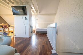 Lovely City House
