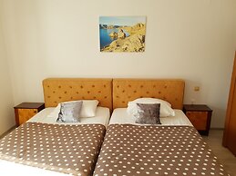 Apartments Dalmatinka Metajna Novalja