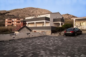 Apartments Dalmatinka Metajna Novalja