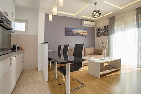 Lux Apartment Goodness