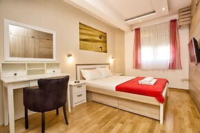 Lux Apartment Goodness