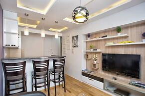 Lux Apartment Goodness