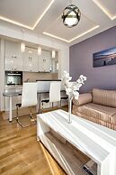 Lux Apartment Goodness