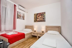 Lux Apartment Goodness