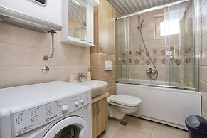 Lux Apartment Goodness