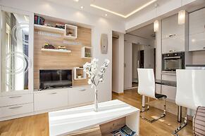 Lux Apartment Goodness